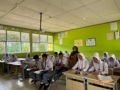 616853087_2051247709059642_86619360086188431_n