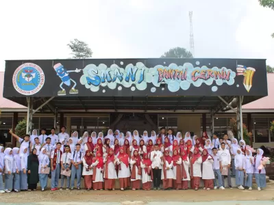 pelepasan siswa Kelas XII