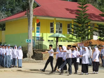 571463304_1985238475660566_529825741322706307_n