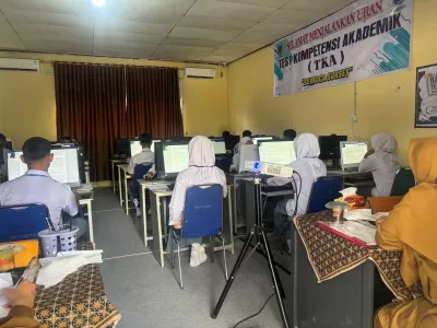 574547234_1990676325116781_6956994115730128812_n