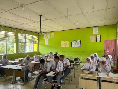 618586480_2051247772392969_339664370193134623_n