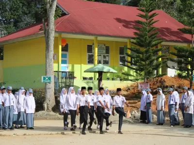 571214546_1985238372327243_4347849837353628935_n